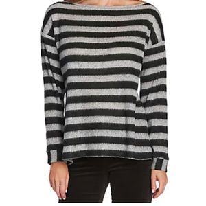 🦋🦋Fuzzy Stripe Pullover Sweater🦋🦋